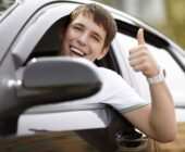 Seguros para estudiantes y jóvenes